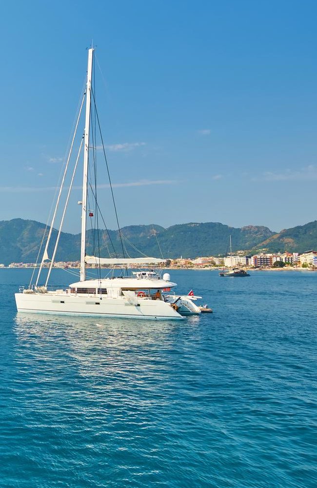 katamaran buchen griechenland